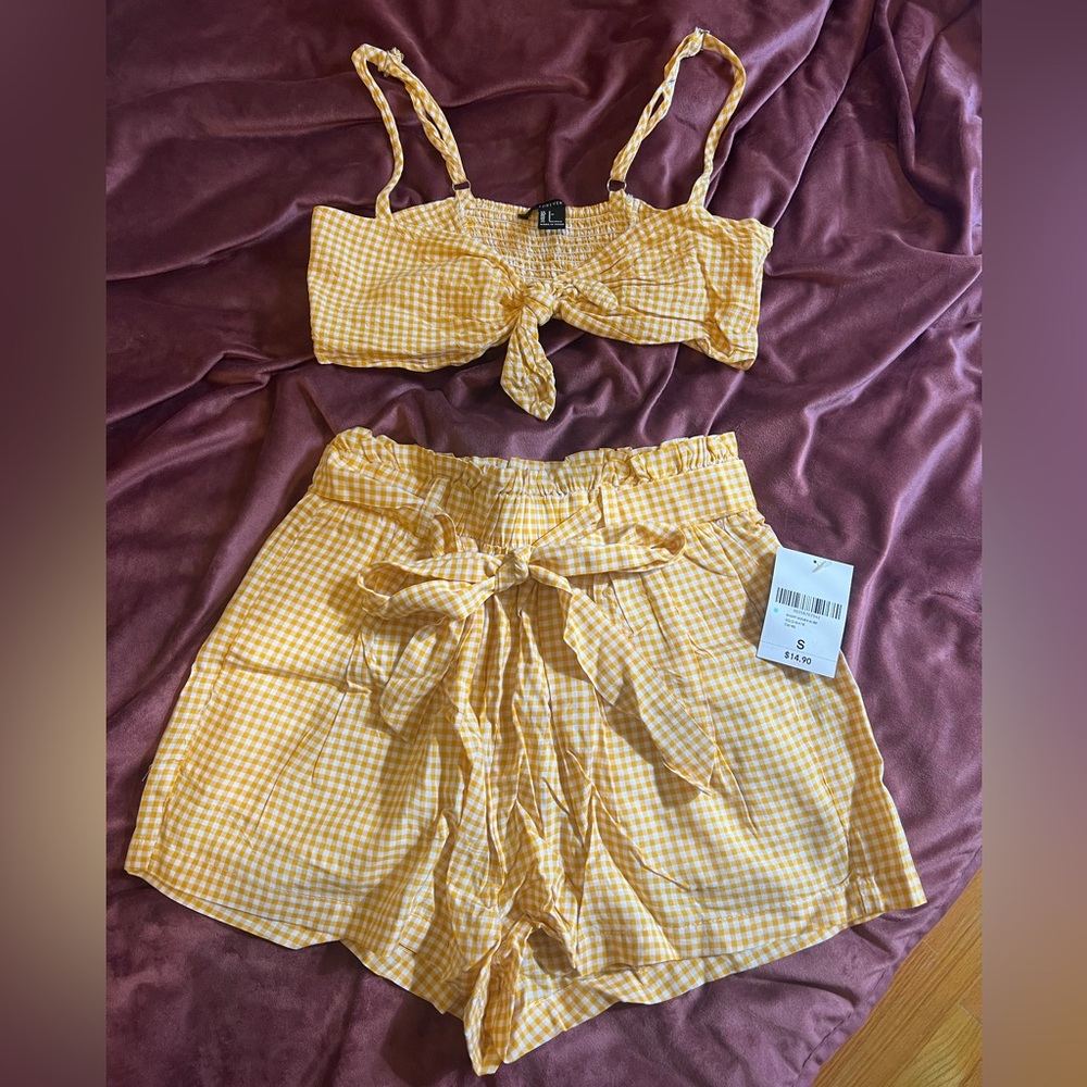 F21 size S cute two piece gingham beachy set